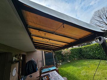 Pergola adossata