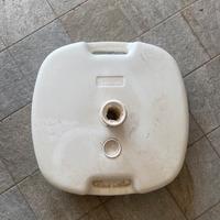 Base per ombrellone in plastica
