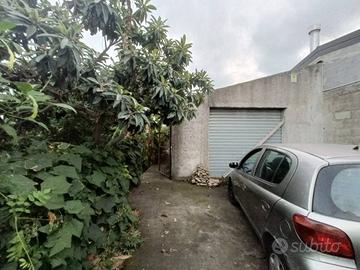 Rustico / Casale di 23 m² con 1 locale a Fiumefred