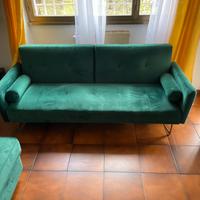 Divano 3 posti in buone condizioni (2 metri)