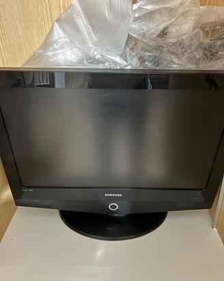 Tv 32” Samsung LE32R32B