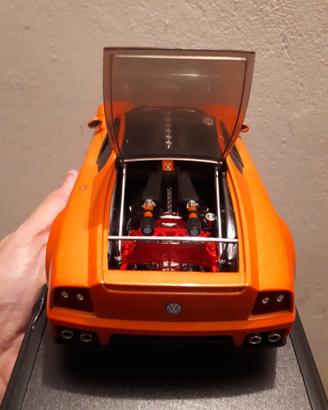 Volkswagen W12 Nardo scala 1/18 modellino