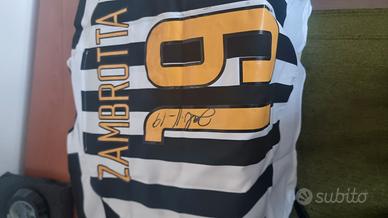 Maglia Juventus 2003/04 ZAMBROTTA 19 FIRMATA - 