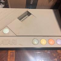 consolle Atari con tastiera e registratore