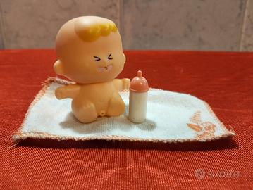 mini bambolotto vintage Pipì baby Tomi