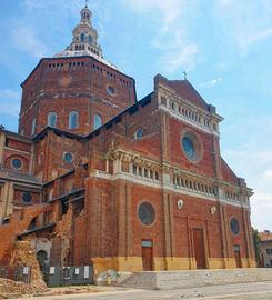 Monolocale in centro a pavia - 650eu