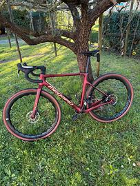 Megamo silk gravel (senza ruote)