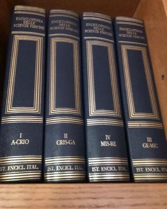 Enciclopedia scienze fisiche treccani