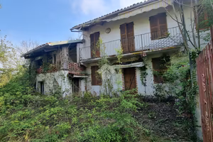 CASA SEMINDIPENDENTE A GASSINO TORINESE