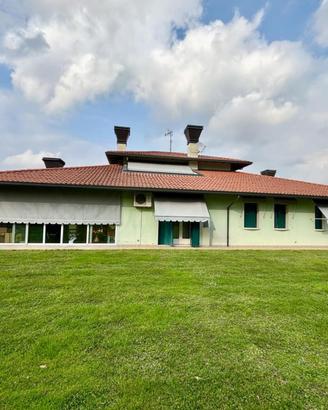 VILLA SINGOLA: indipendenza, qualità e ambienti...