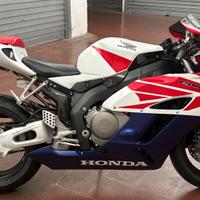 HONDA CBR 1000 RR