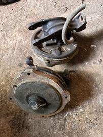 Coppia mozzi fuselli anteriori fiat 500 epoca