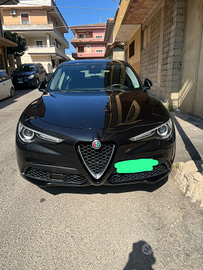 Stelvio 2.2. 160 cv