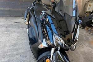 Yamaha T Max 530