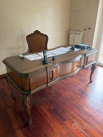 Scrivania Chippendale del ‘900
