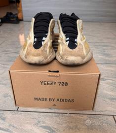 Adidas Yeezy 700 V3 Safflower