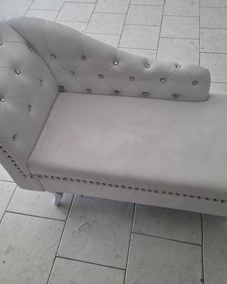 poltroncina per arredamento