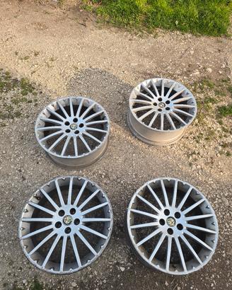 Cerchi da 16 pollici originali alfa romeo 147