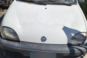 Fiat 600 1.1cat 2001 benz. € 1000 trattabili