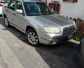 Subaru forester con gancio traino