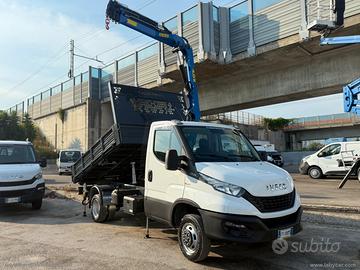 IVECO DailY GRU E RIBALTABILE 17QL ALLESTIMENTO NU