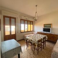 Appartamento con cortile e garage