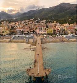 Ampia mansarda comoda al mare