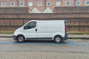 Renault trafic 2.0 dci 115 cv