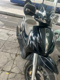 Piaggio beverly 400 touring