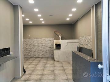 Locale commerciale ristrutturato 2 vetrine