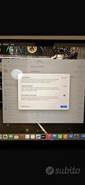 Mc book air 13 con chip m2 argento