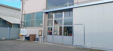 Immobile di 430 m² a Bareggio