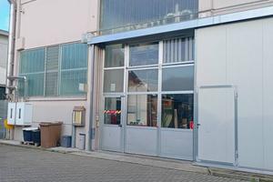 Immobile di 430 m² a Bareggio