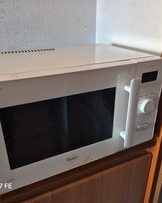 Microonde Whirlpool Forced Air 