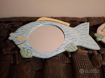 specchio a forma di pesce
