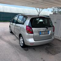 Corolla Verso NEOPATENTATI