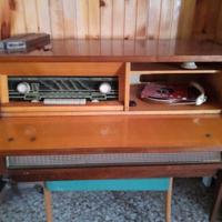 Radio-giradischi anni '50