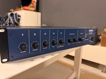 Mixer amplificato Global GA 120