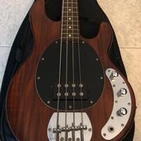 Basso Sterling by Music Man S.U.B. Series Ray4