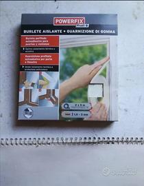 Guarnizione profilata autoadesiva porte e finestre