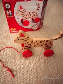Gioco in legno CAT PULL ALONG