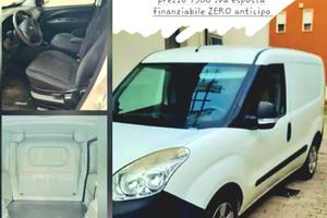 Opel Combo 1.6d unico prop .. tuo a €193 mese