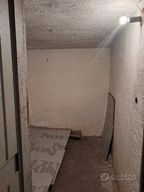Cantina-deposito a Roma Talenti-Montesacro Alto