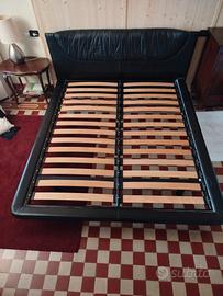 letto vintage con doghe