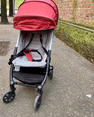 Passeggino Inglesina Quid 2 - leggero e compatto