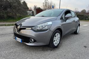 Renault Clio Benzina Gpl anche per neopatentati