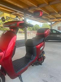 Scooter elettrico ufo