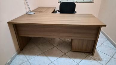 SCRIVANIA ANGOLARE OPERATIVA 160X80 CM CON ALLUNGO