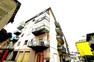 4 LOCALI A MONTESARCHIO