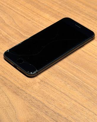 Iphone 8 danneggiato